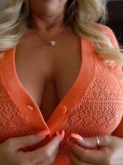 Glasses adorned housewife Sandra Otterson unleashing huge natural tits